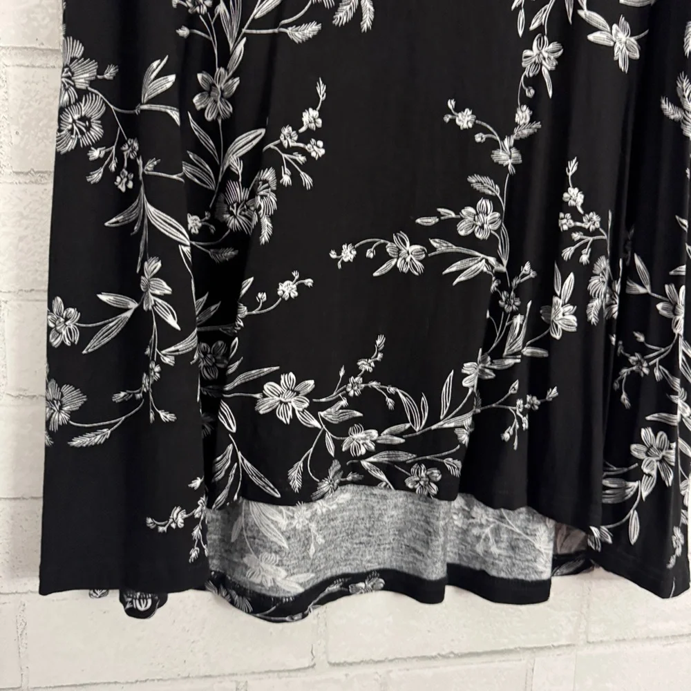 POPYOUNG Women’s Floral Black Sleeveless Top - Picture 4 of 8